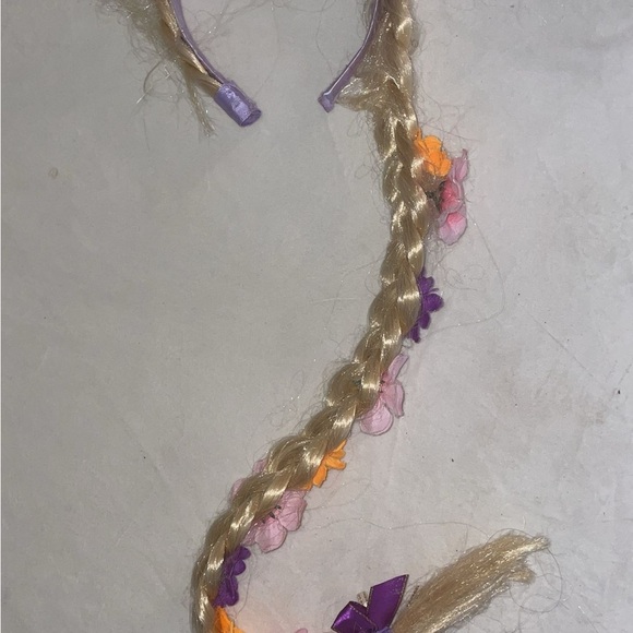 RAPUNZEL COSTUME PIT TO PIT 12.5 inches - Picture 5 of 5